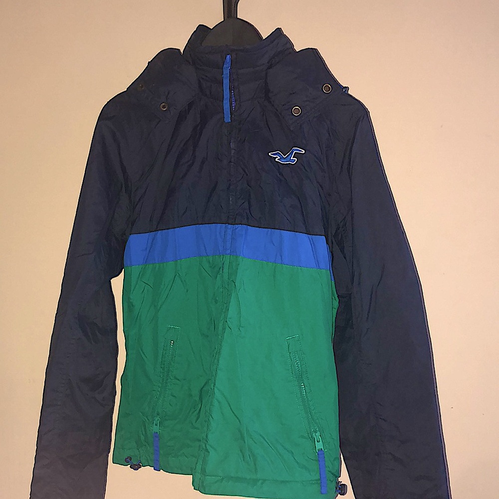 Hollister Windbreaker. Black, blue, & green. Size - Large